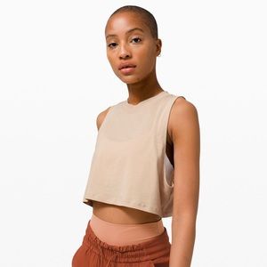 Lululemon tank
